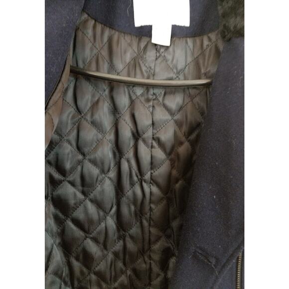 H & M Women's Navy Wool Blend Zippered  Coat size 6 Hip Length 12921/23-9clo - Picture 4 of 5